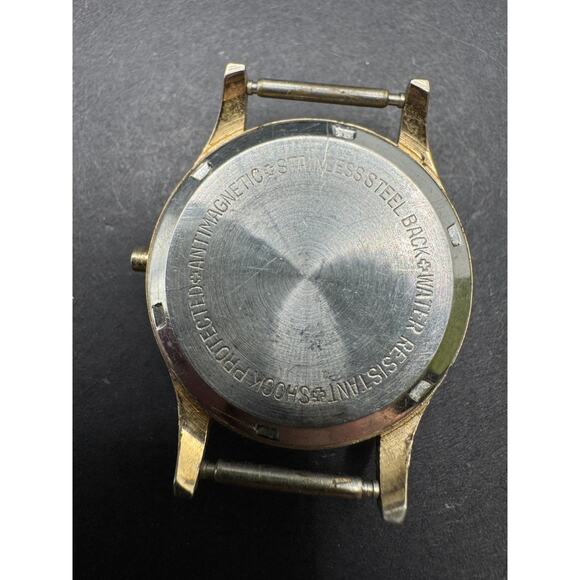 Vtg Sovereign Shock Protected Waterproof Stainless Steel Gold Tone Swiss Watch